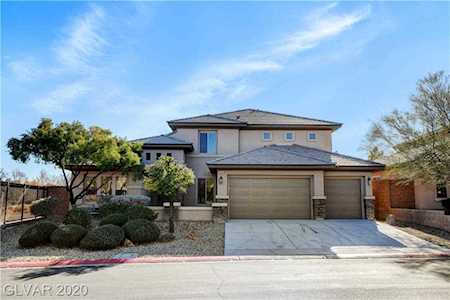 3809 Specula Wing Dr North Las Vegas, NV 89084