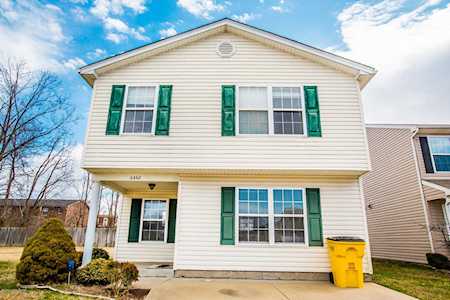 6442 Cottagemeadow Dr Louisville, KY 40218