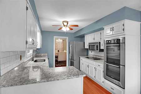 7861 Farindon Dr Germantown, TN 38138