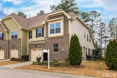 10011 Lynnberry Place Raleigh, NC 27617