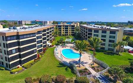 8776 Midnight Pass Rd Sarasota, FL 34242
