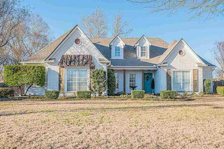 6376 Daybreak Dr Bartlett, TN 38135