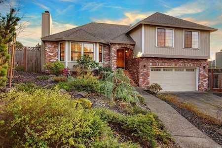 4818 Foxglove Court Santa Rosa, CA 95405