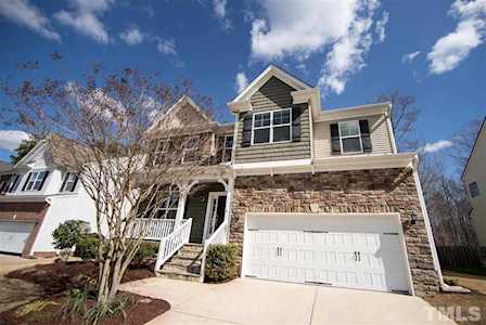 401 Covenant Rock Lane Holly Springs, NC 27540