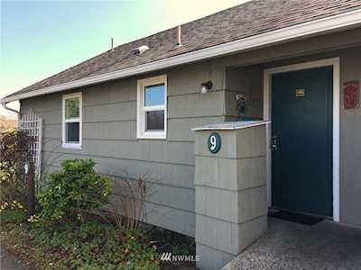2209 Ocean Beach Blvd N #9 Long Beach, WA 98631