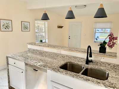 3622 Ardisia Rd Jacksonville, FL 32209