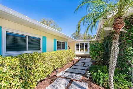 395 Avenida Milano Sarasota, FL 34242