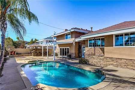 2708 E Hillcrest Avenue Orange, CA 92867