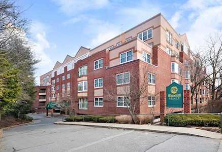 1 Watermill Pl #101 Arlington, MA 02476