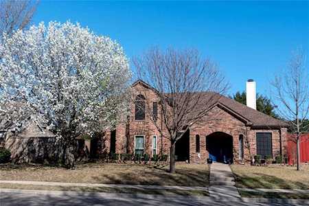 805 Ridgemont Drive Allen, TX 75002
