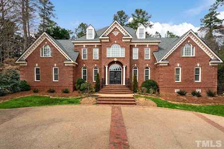 105 Redfern Drive Cary, NC 27518