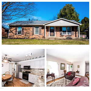 424 Whiteheath Ln Louisville, KY 40243