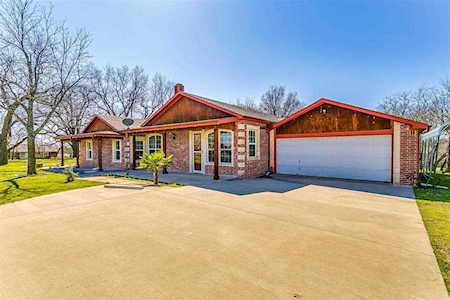 601 N Main Street Joshua, TX 76058