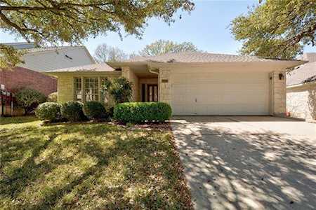 5925 Mesa Verde Cir Austin, TX 78749
