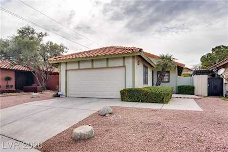 1064 Neil Armstrong Circle Las Vegas, NV 89145
