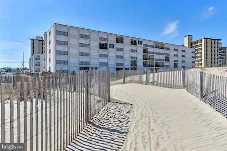 13401 Wight St #102 Ocean City, MD 21842
