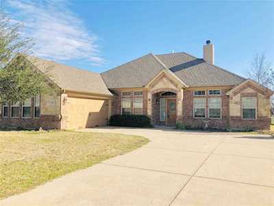 1022 Elk Ridge Stephenville, TX 76401