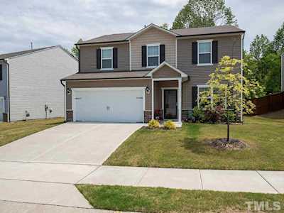 4332 Auburn Hills Drive Raleigh, NC 27616