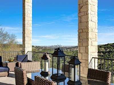 6318 Ayres Dr Austin, TX 78746