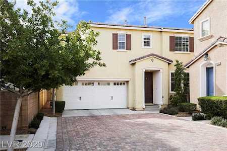 8428 Lower Trailhead Las Vegas, NV 89113