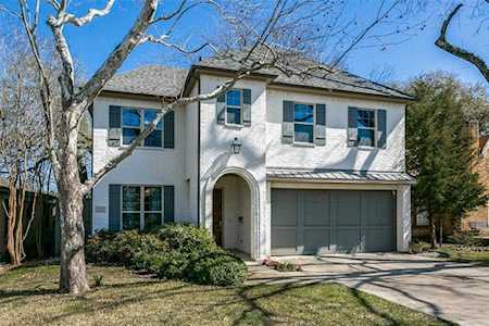 7327 La Vista Drive Dallas, TX 75214