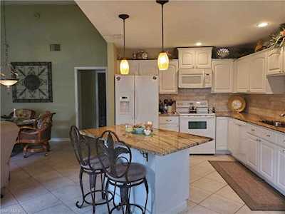 1342 Sandtrap Dr Fort Myers, FL 33919