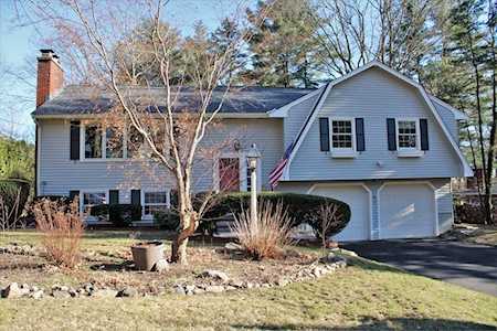 62 Checkerberry Lane Framingham, MA 01702