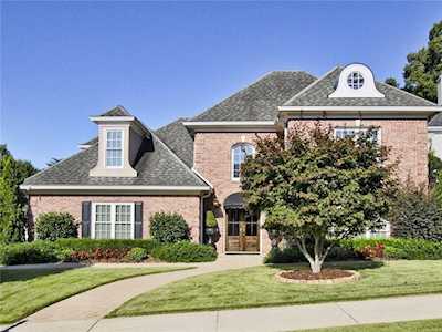 700 Falling Rocks Ct Roswell, GA 30076