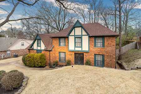 9040 Ashmere Dr Germantown, TN 38139