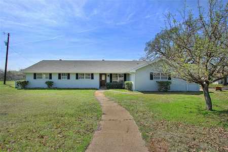 4964 Sunset Circle N Fort Worth, TX 76244