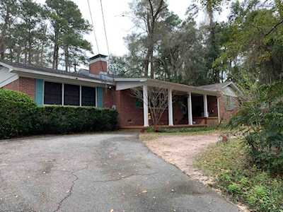 3709 Thomasville Road Tallahassee, FL 32309