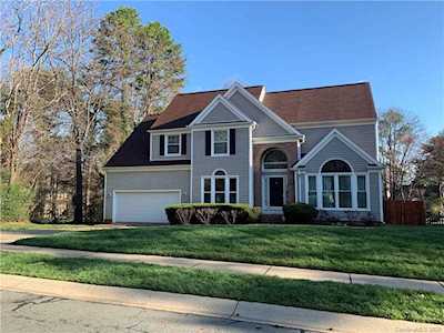 9020 Chimney Ridge Trl Charlotte, NC 28269