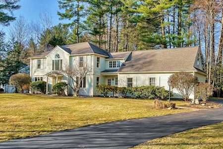 48 Stoneymeade Way Acton, MA 01720