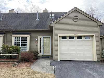 103 Ridgefield Cir #D Clinton, MA 01510