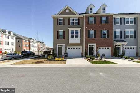 9521 Mary Geneva Ln Owings Mills, MD 21117