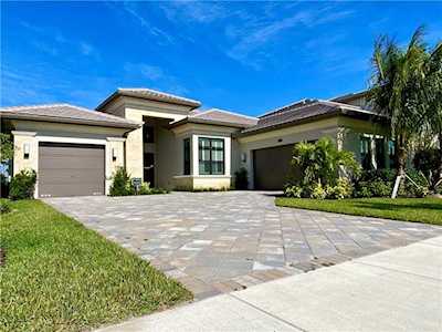 9269 Biaggio Road Boca Raton, FL 33496
