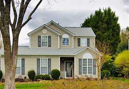 10103 Glencrest Dr Huntersville, NC 28078
