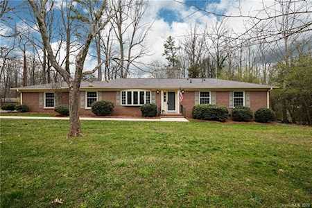 9300 Westminster Dr Huntersville, NC 28078