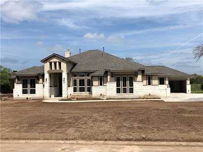 2417 High Lonesome Leander, TX 78641