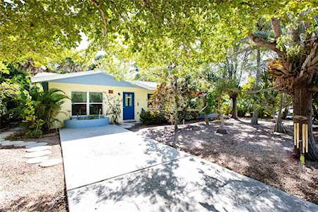 1356 Jamaica Dr Sanibel, FL 33957