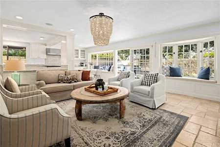 2709 Starbird Drive Costa Mesa, CA 92626
