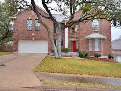 1909 Honeybee Ln Leander, TX 78641
