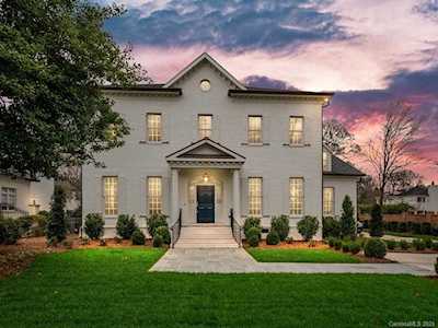 2423 Vernon Dr Charlotte, NC 28211