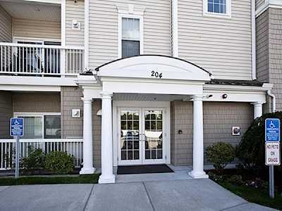 204 Clocktower Drive #311 Waltham, MA 02452
