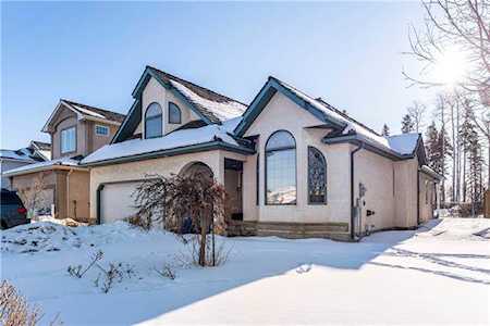 268 BURTON Place Fort Mcmurray, AB T9K 1W4