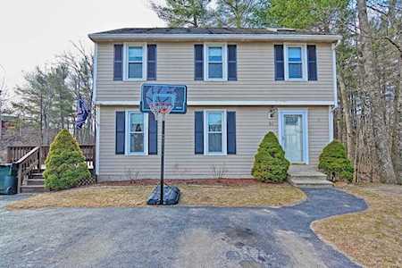 32 Kathleen Dracut, MA 01826