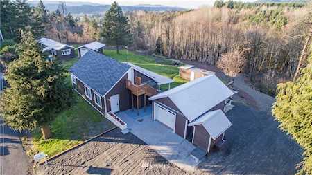 228 Holcomb Spur Rd Kelso, WA 98626