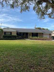 1348 Quailey Street Orlando, FL 32804