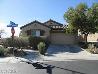 2117 Pelican Beach Sky Ave North Las Vegas, NV 89081