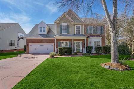 105 Peralta Circle Mooresville, NC 28117